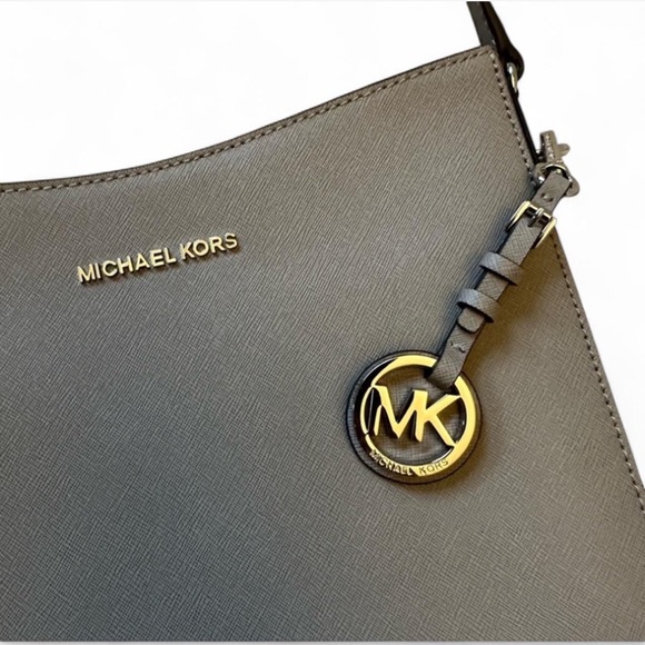 Michael Kors Saffiano Leather Bag - Picture 4 of 6